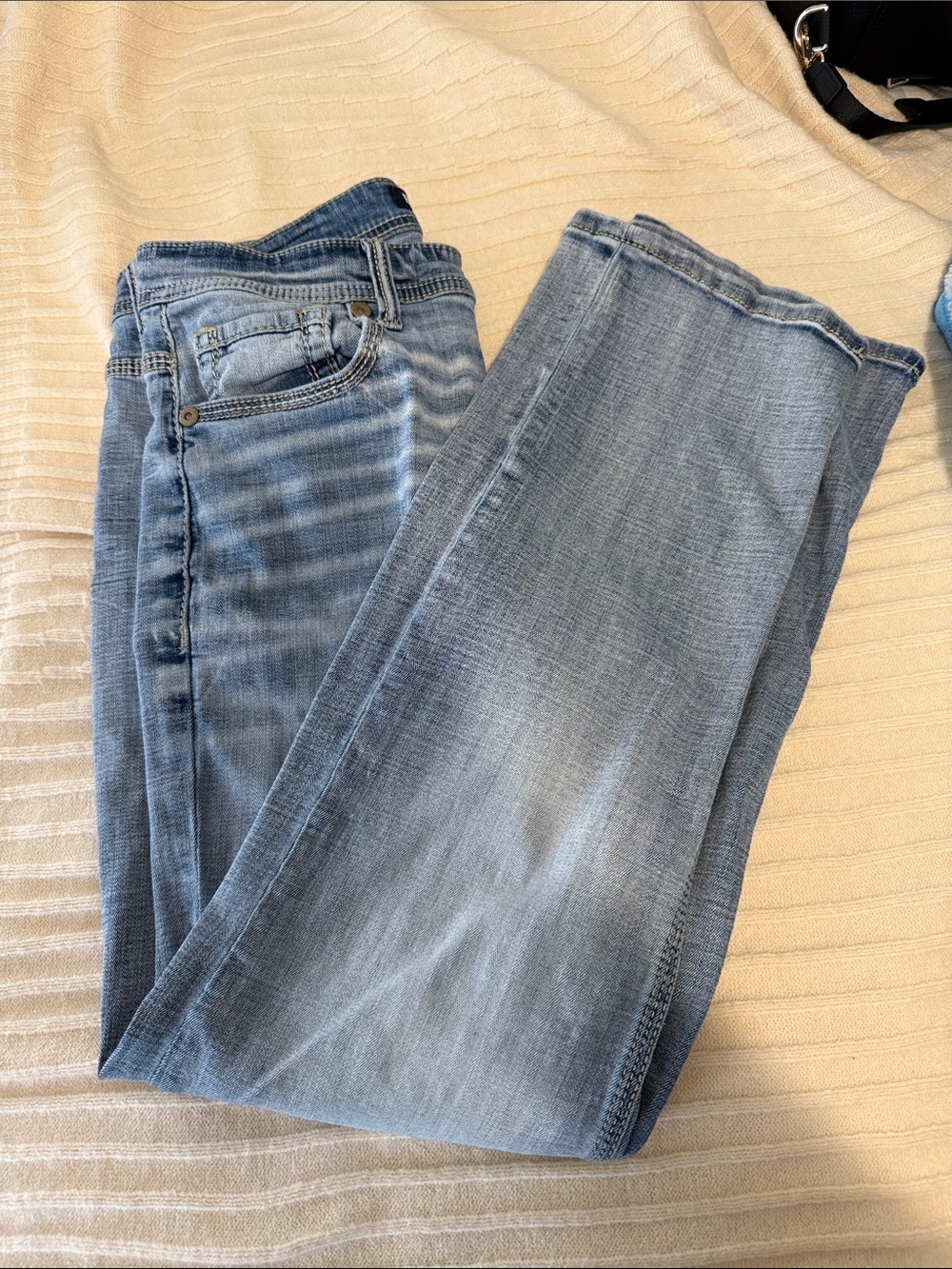 BKE Tyler Jeans - Picture 2 of 4